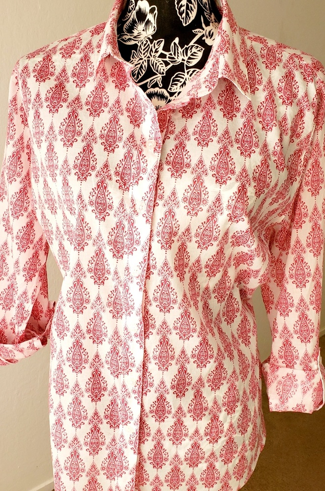 Rococo Paisley French Curve Button Down
